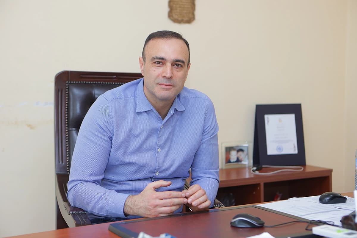 Կամսար Բաբինյան՝ տնօրեն
